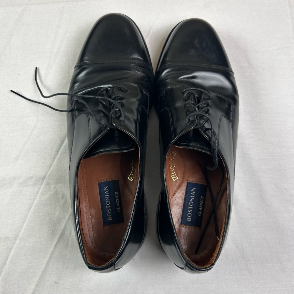 Bostonian Black Leather Men's Oxfords - Picture 8 of 8
